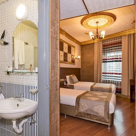 Versıon 3* İstanbul